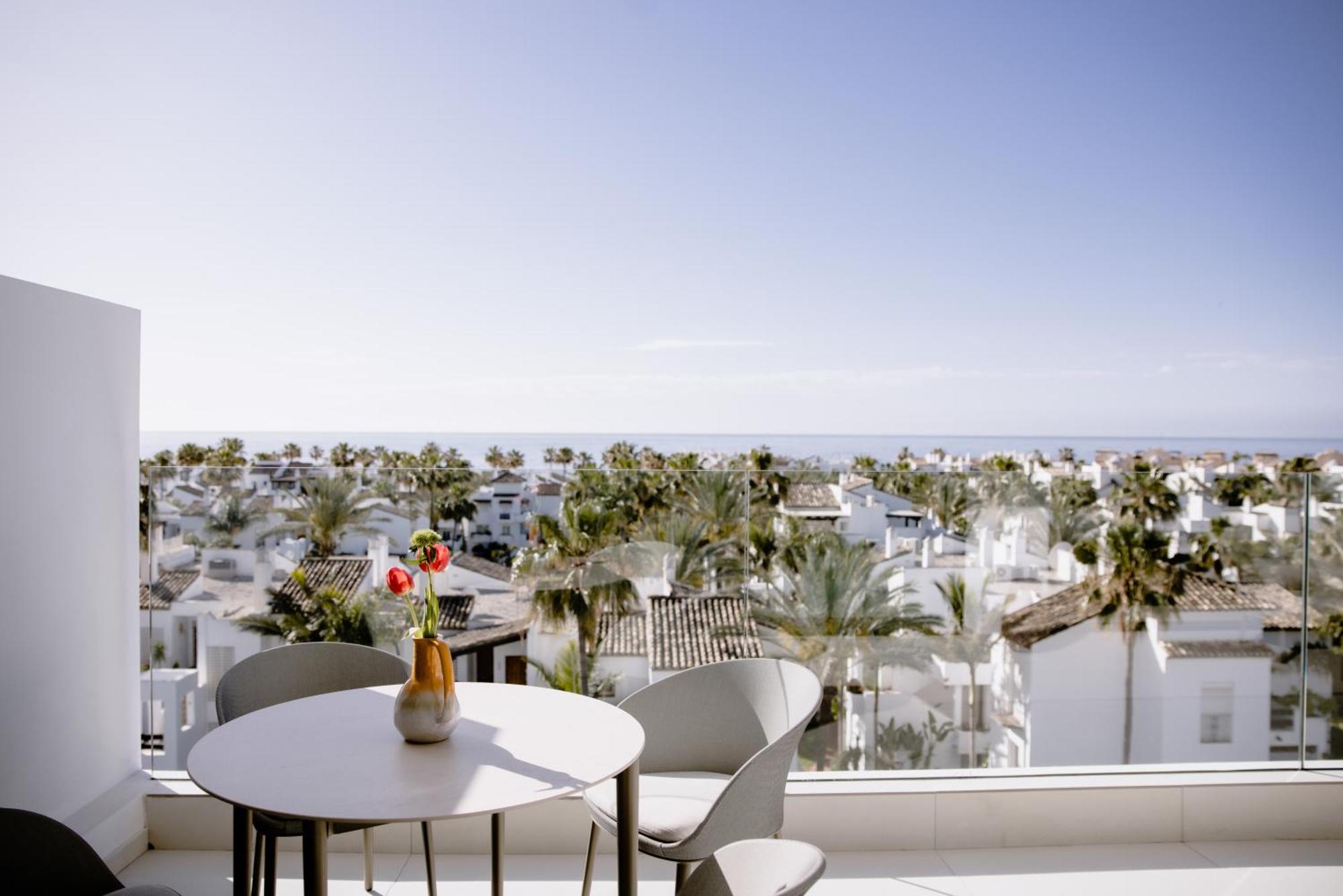 The Flag Hotel Marbella, Estepona Adult Recommended المظهر الخارجي الصورة