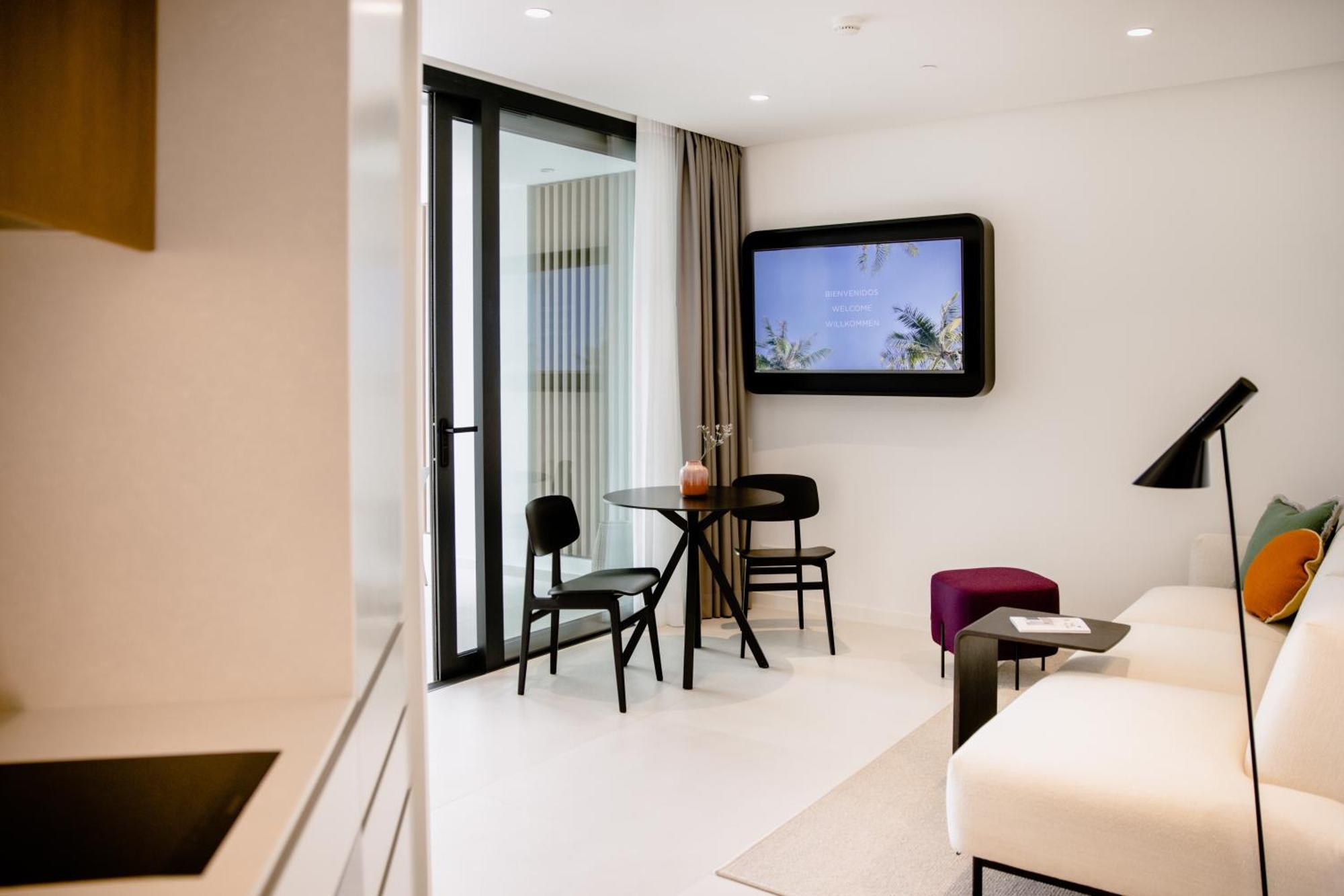 The Flag Hotel Marbella, Estepona Adult Recommended المظهر الخارجي الصورة