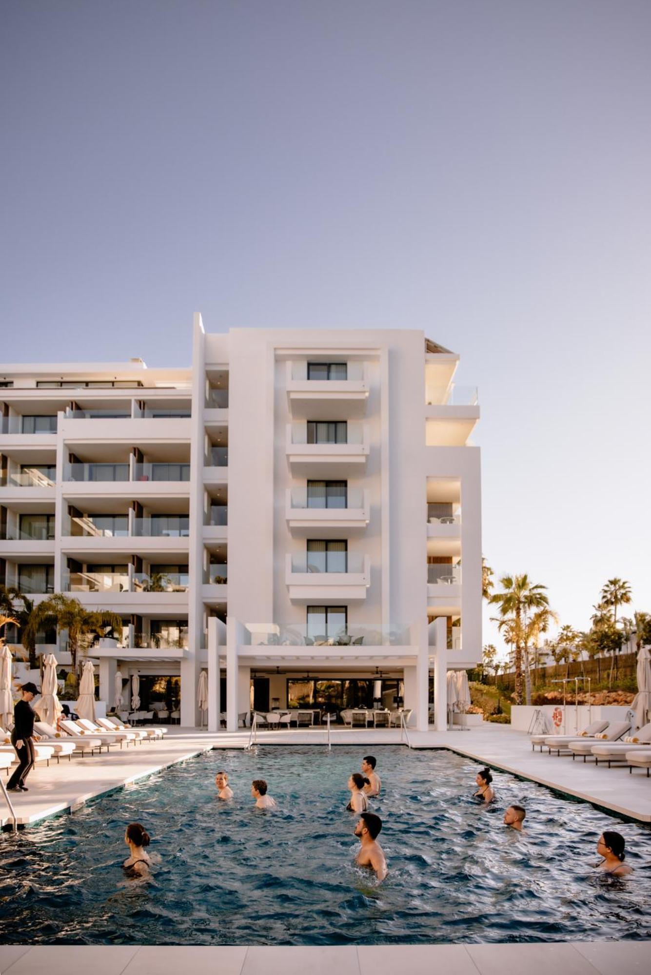 The Flag Hotel Marbella, Estepona Adult Recommended المظهر الخارجي الصورة