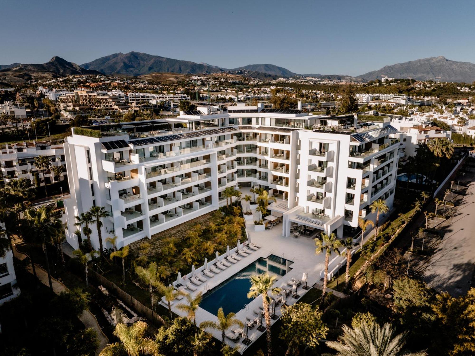 The Flag Hotel Marbella, Estepona Adult Recommended المظهر الخارجي الصورة
