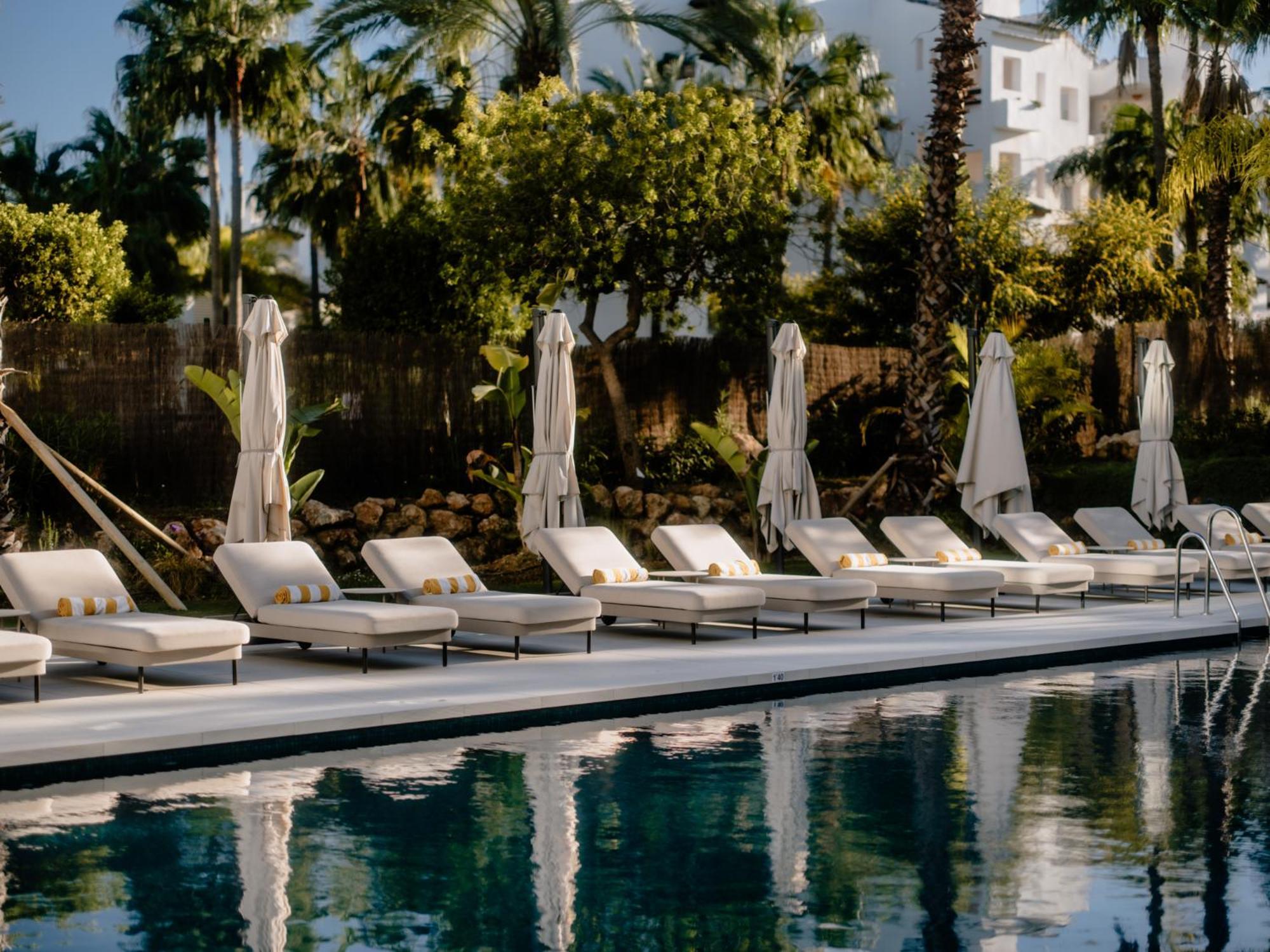 The Flag Hotel Marbella, Estepona Adult Recommended المظهر الخارجي الصورة